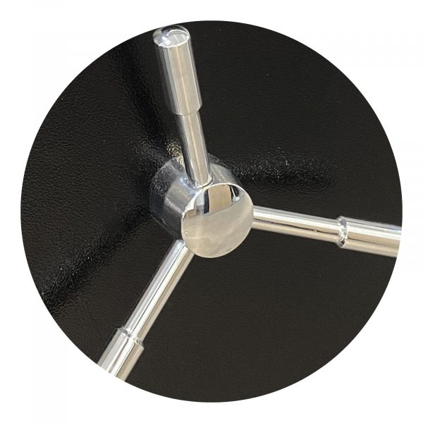 HuntGuard Highlander 18 Gun TriSpoke Handle Image - Gun Cabinets Online